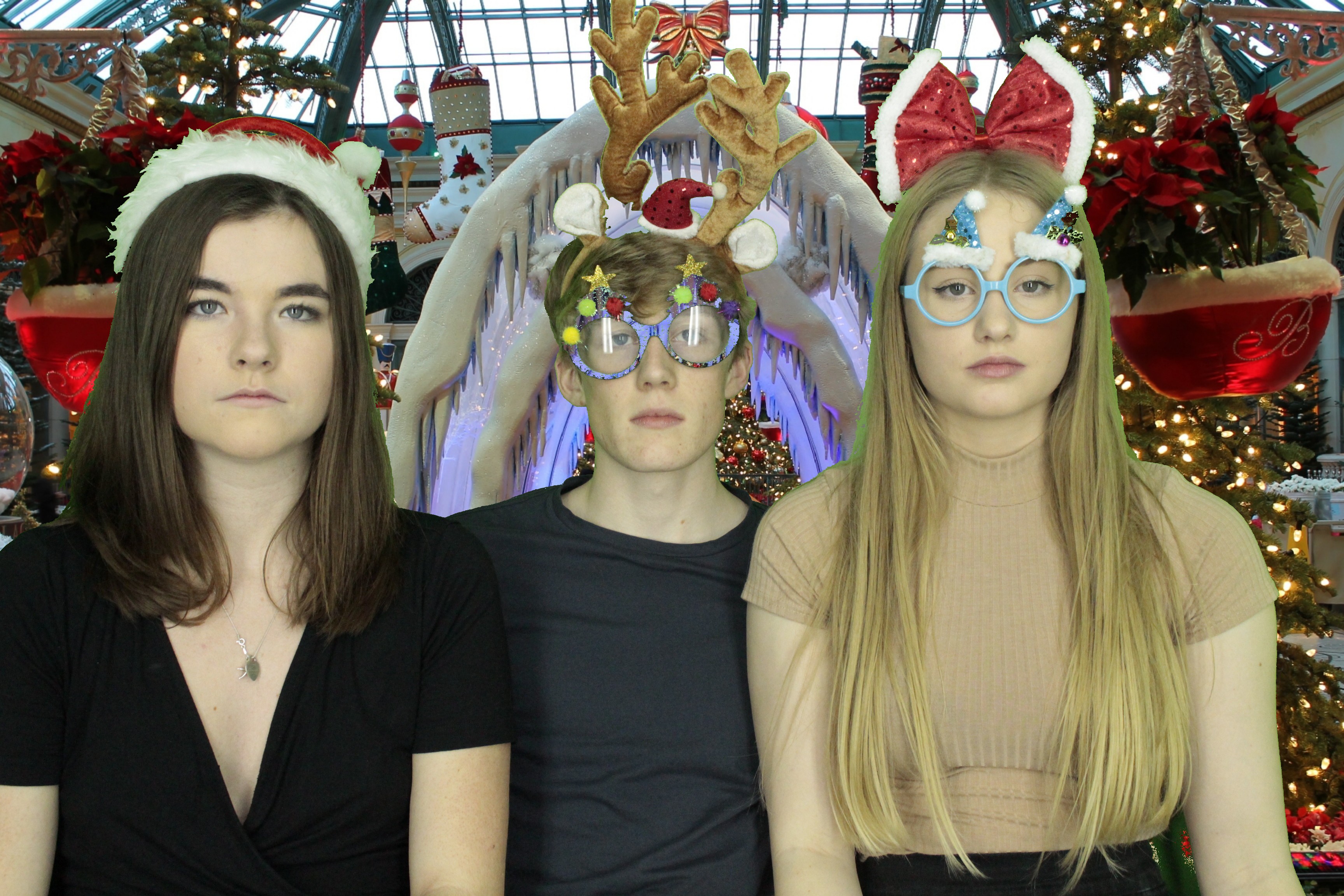 Waitrose Christmas Party 2019 | View more photos from the event at gallery.myphotoboothexperience.co.uk/u/MyPhotoBoothExperienceLtd/Waitrose-Christmas-Party-2019